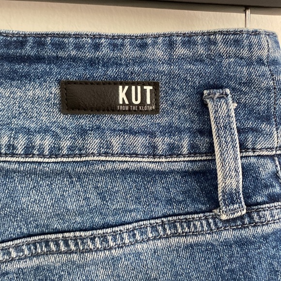 Kut from the Kloth Blue Jean Shorts High-Waisted Distressed size 2 - Picture 6 of 6